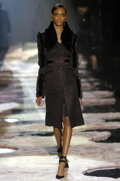 Look 13